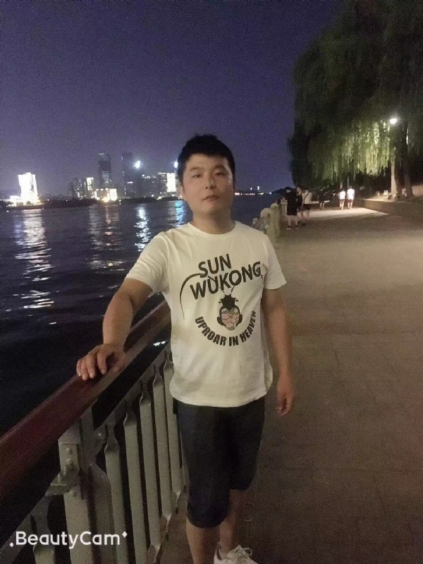 古月的第一张照片--湖南残疾人相亲网