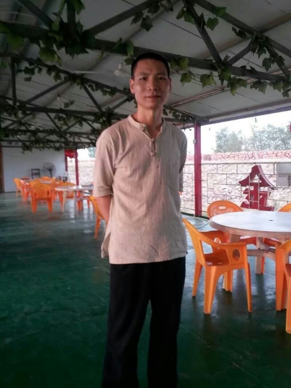 周哥的第三张照片--湖南残疾人相亲网