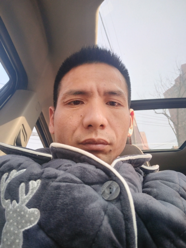青春不长在的第一张照片--湖南残疾人相亲网