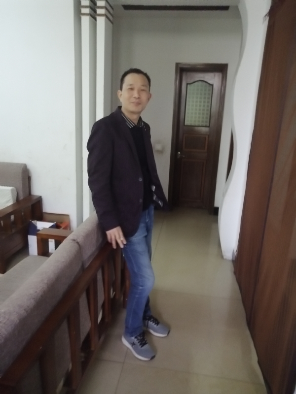 相亲相爱的第一张照片--湖南残疾人相亲网