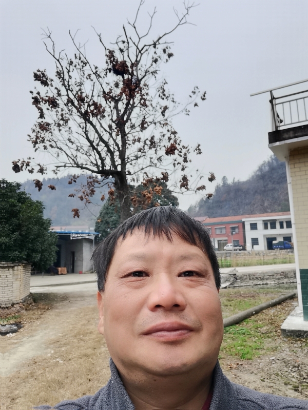 苏众青春冲浪的第二张照片--湖南残疾人相亲网