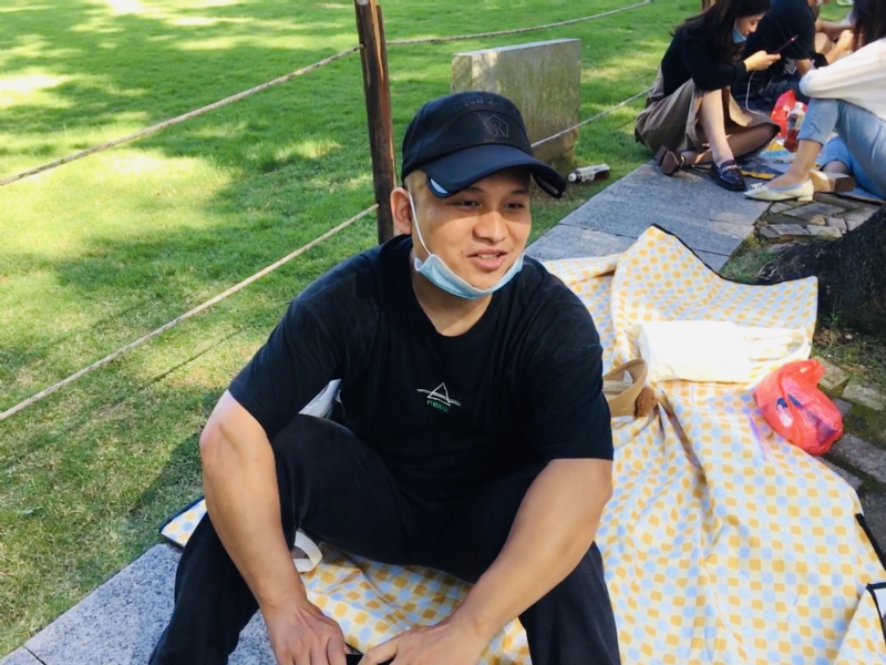 好大一颗石头的第一张照片--湖南残疾人相亲网