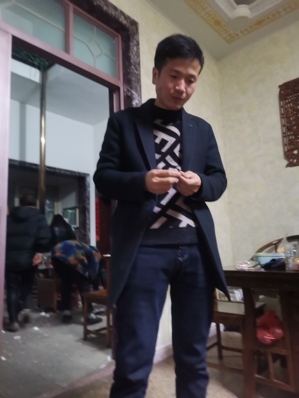 寒夜的第一张照片--湖南残疾人相亲网